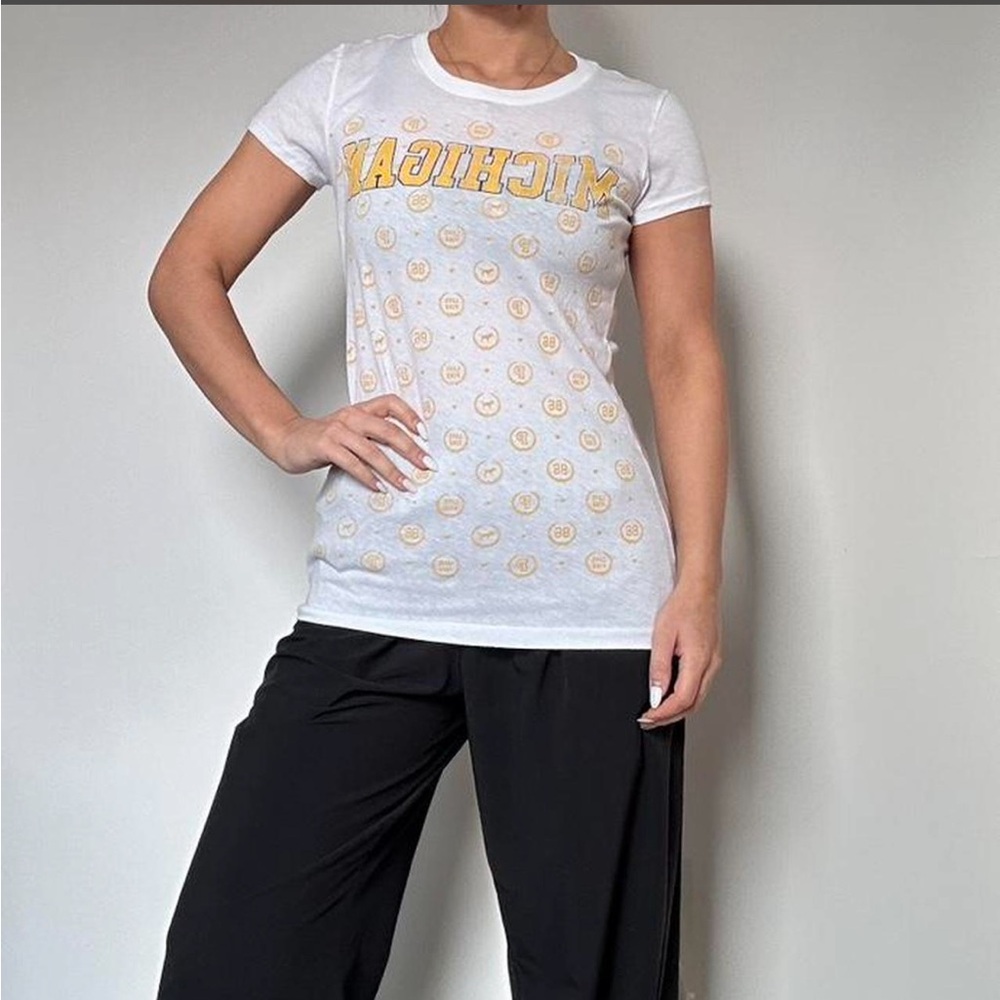 PINK Victoria secret Michigan T-Shirt